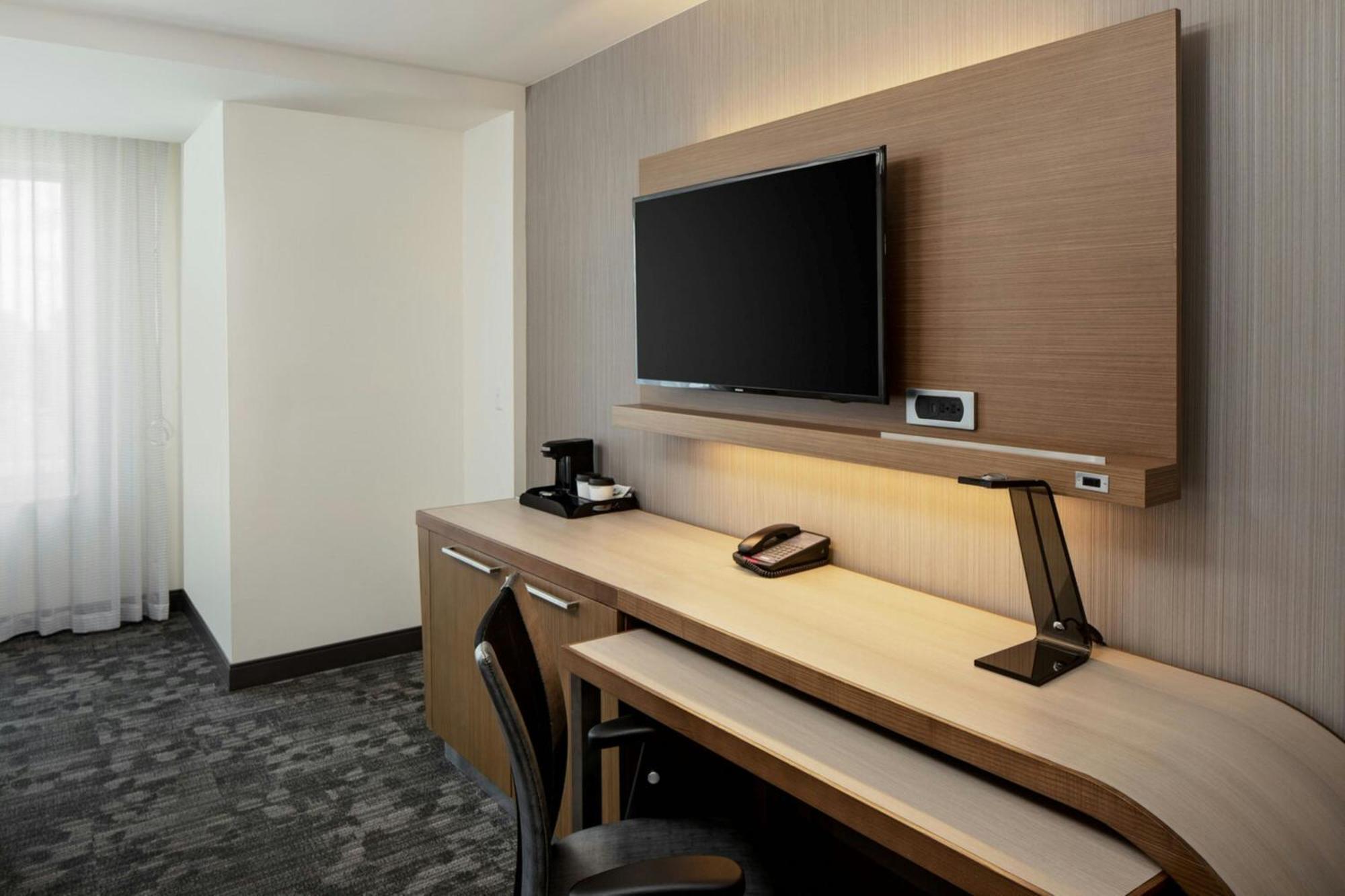 Hotel Courtyard By Marriott Detroit Farmington Farmington Hills Exterior foto
